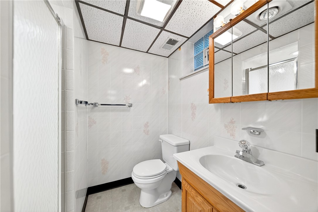 North Huntingdon, Pennsylvania 15642, United States, 3 Bedrooms Bedrooms, ,2 BathroomsBathrooms,Residential,Active,252585