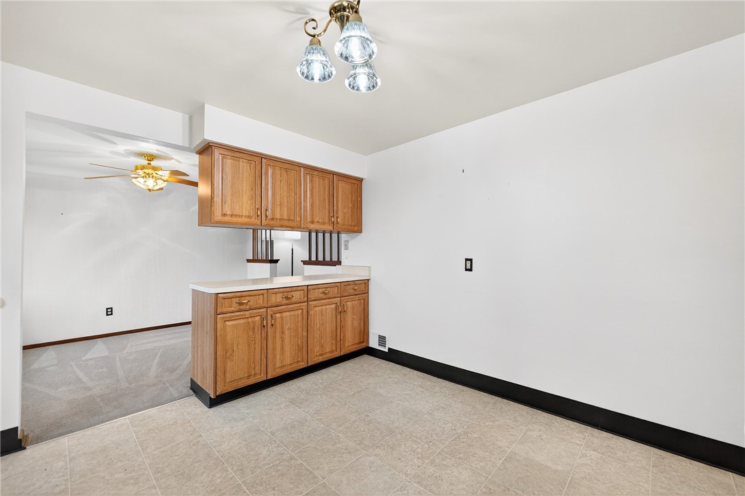 North Huntingdon, Pennsylvania 15642, United States, 3 Bedrooms Bedrooms, ,2 BathroomsBathrooms,Residential,Active,252585