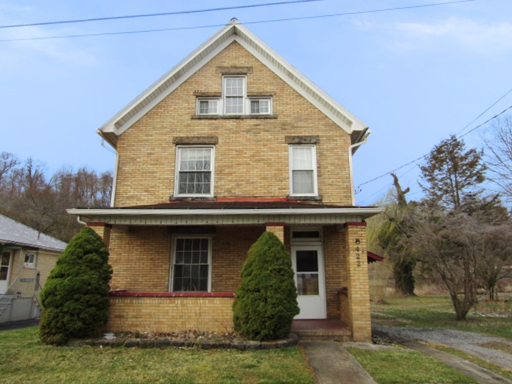 422 Beaver St St, Wampum, Pennsylvania image 1