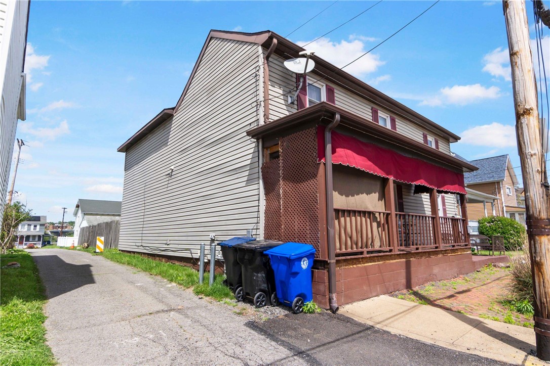 703 Indiana Ave