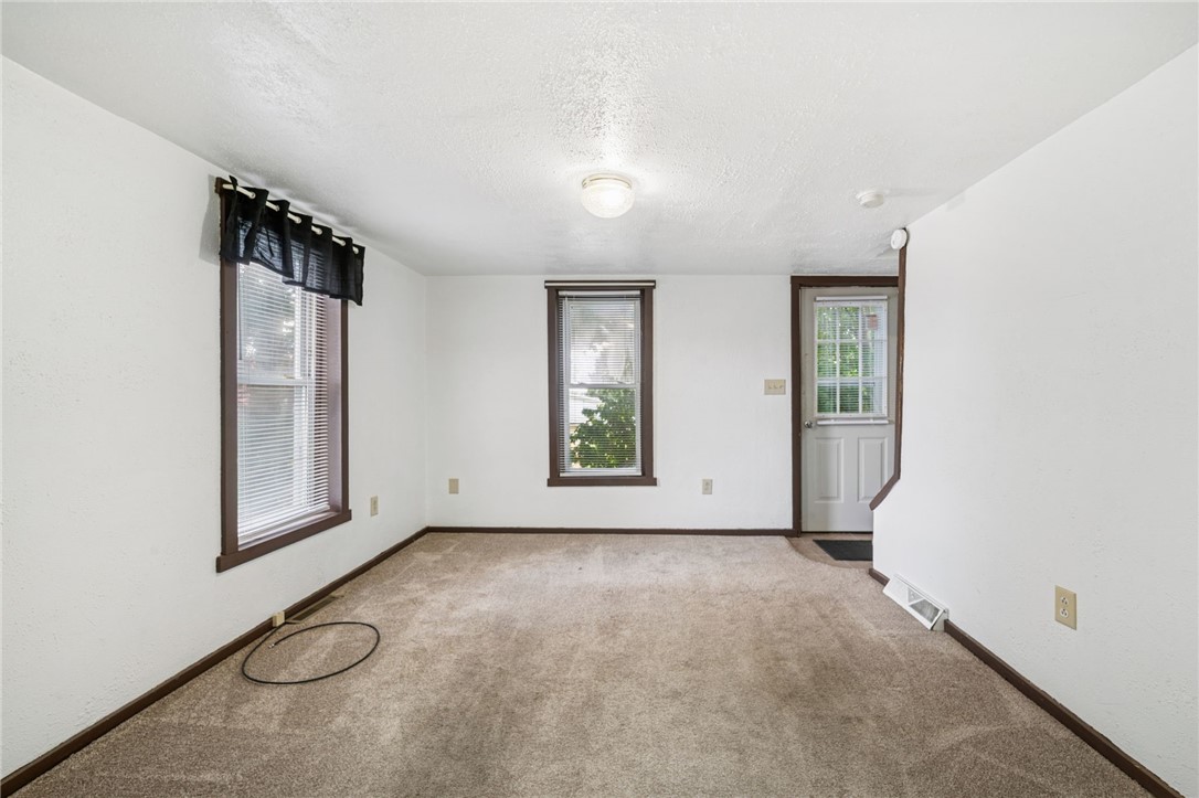 311 Lowell St