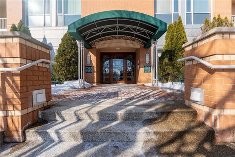 5859 Beacon Street 2003 Squirrel Hill PA 15217