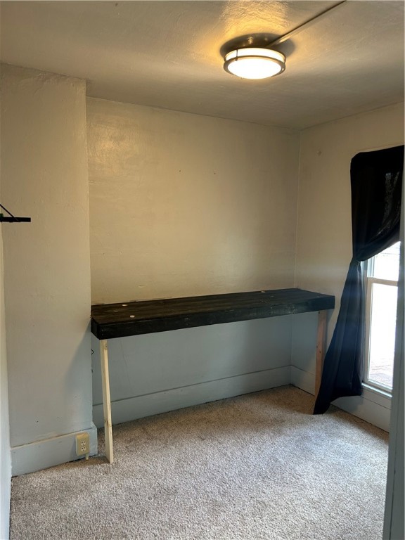 Slippery Rock Boro, Pennsylvania 16057, United States, 3 Bedrooms Bedrooms, ,2 BathroomsBathrooms,Residential,Active,192217