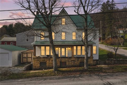 158 Harvey St Hastings PA 16646