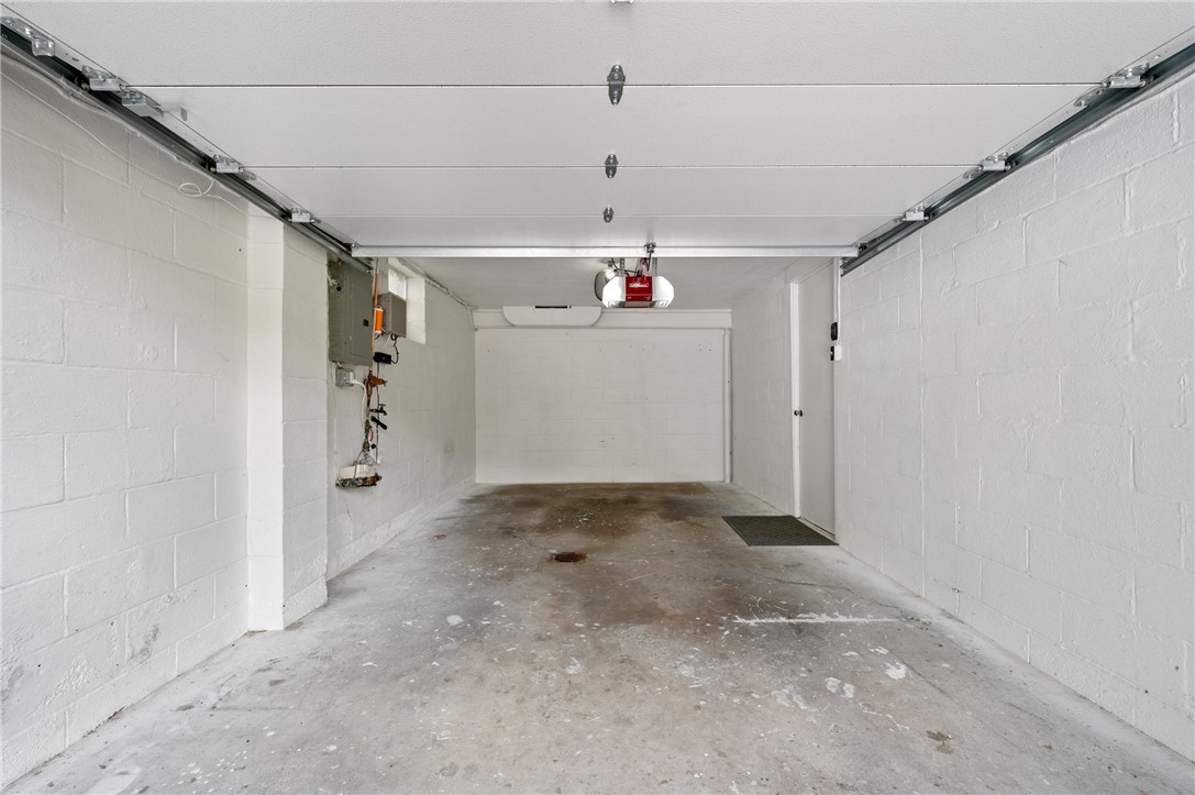 Sewickley, Pennsylvania 15143, United States, 3 Bedrooms Bedrooms, ,2 BathroomsBathrooms,Residential,Active,168778