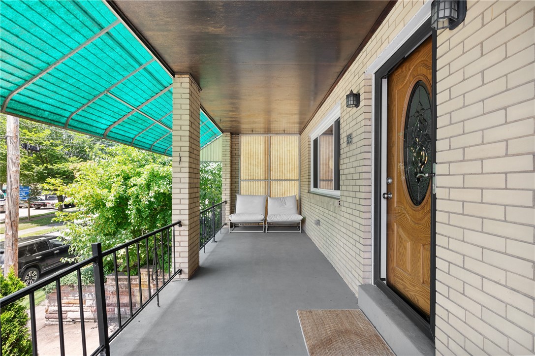 Sewickley, Pennsylvania 15143, United States, 3 Bedrooms Bedrooms, ,2 BathroomsBathrooms,Residential,Active,168778