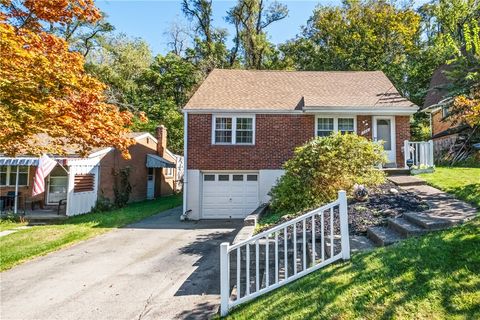 Photo of 132 Key Dr, Penn Hills, PA 15235 (MLS # 1724141)