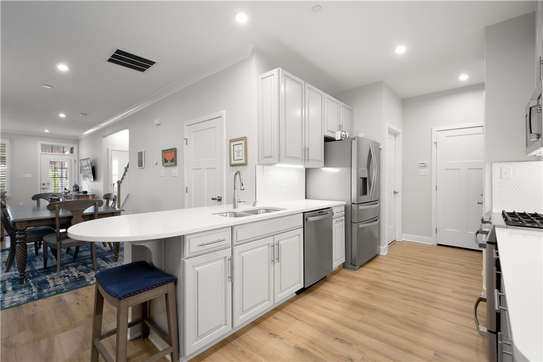 Whitehall, Pennsylvania 15234, United States, 3 Bedrooms Bedrooms, ,4 BathroomsBathrooms,Residential,Active,194618