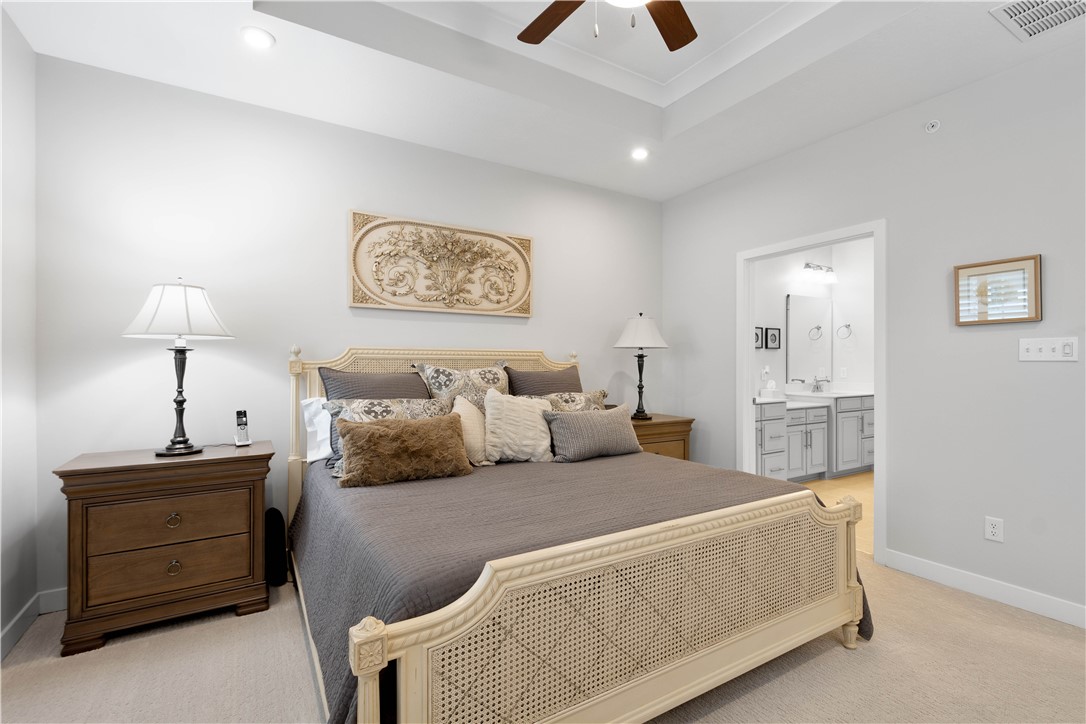 Whitehall, Pennsylvania 15234, United States, 3 Bedrooms Bedrooms, ,4 BathroomsBathrooms,Residential,Active,194618