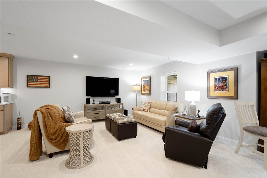 Whitehall, Pennsylvania 15234, United States, 3 Bedrooms Bedrooms, ,4 BathroomsBathrooms,Residential,Active,194618