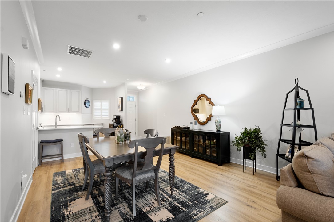 Whitehall, Pennsylvania 15234, United States, 3 Bedrooms Bedrooms, ,4 BathroomsBathrooms,Residential,Active,194618