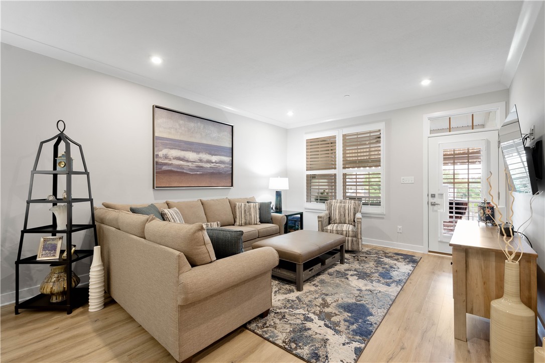 Whitehall, Pennsylvania 15234, United States, 3 Bedrooms Bedrooms, ,4 BathroomsBathrooms,Residential,Active,194618