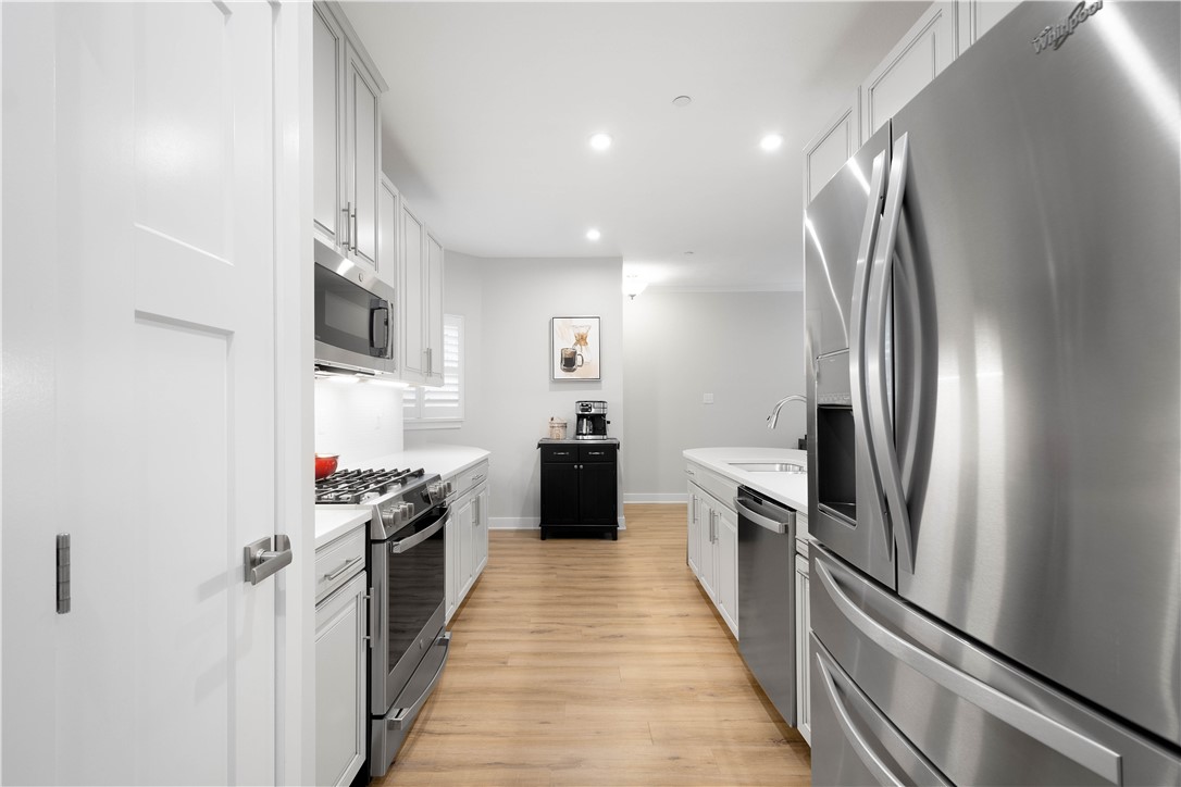 Whitehall, Pennsylvania 15234, United States, 3 Bedrooms Bedrooms, ,4 BathroomsBathrooms,Residential,Active,194618