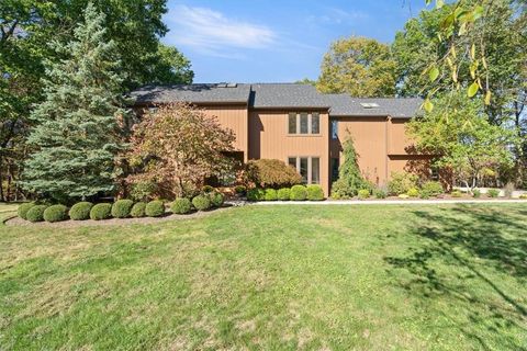 3 Partridge Ct Bell Acres PA 15143