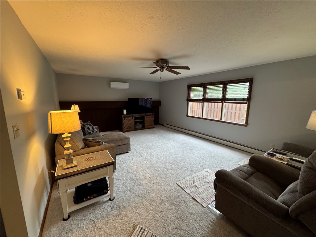 White Twp - Ind, Pennsylvania 15701, United States, 4 Bedrooms Bedrooms, ,3 BathroomsBathrooms,Residential,Contingent,141692