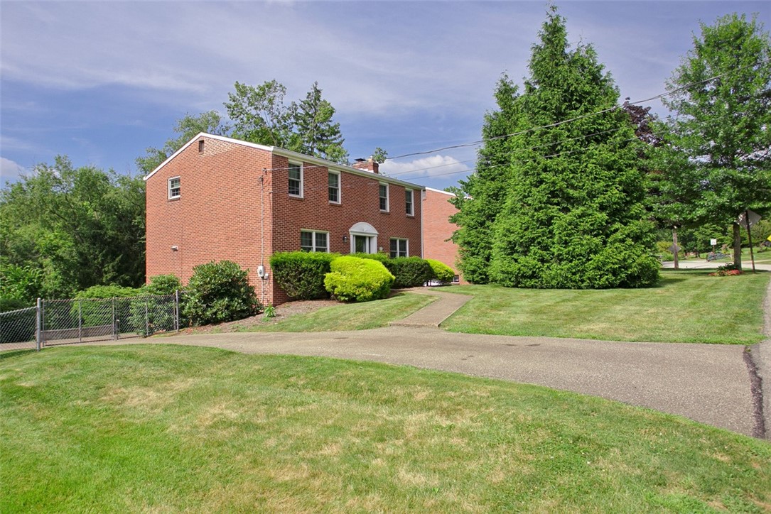 Plum Boro, Pennsylvania 15239, United States, 4 Bedrooms Bedrooms, ,3 BathroomsBathrooms,Residential,Active,174490