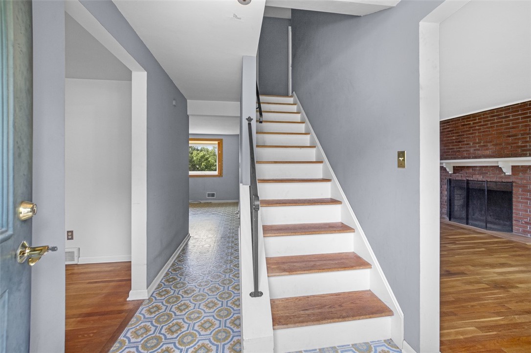 Plum Boro, Pennsylvania 15239, United States, 4 Bedrooms Bedrooms, ,3 BathroomsBathrooms,Residential,Active,174490