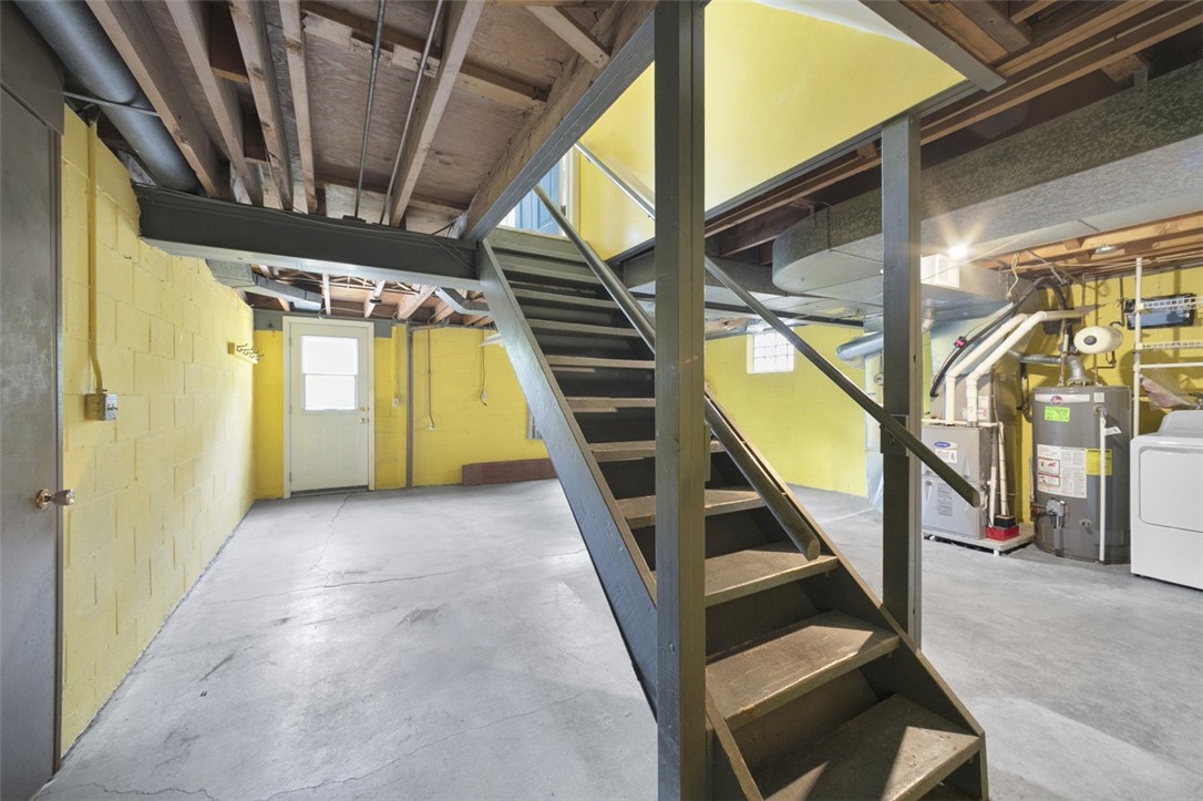 Plum Boro, Pennsylvania 15239, United States, 4 Bedrooms Bedrooms, ,3 BathroomsBathrooms,Residential,Active,174490