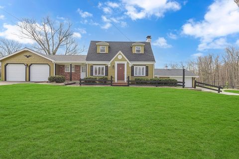 Photo of 6097 Tuscarawas Rd, Industry, PA 15052 (MLS # 1748079)