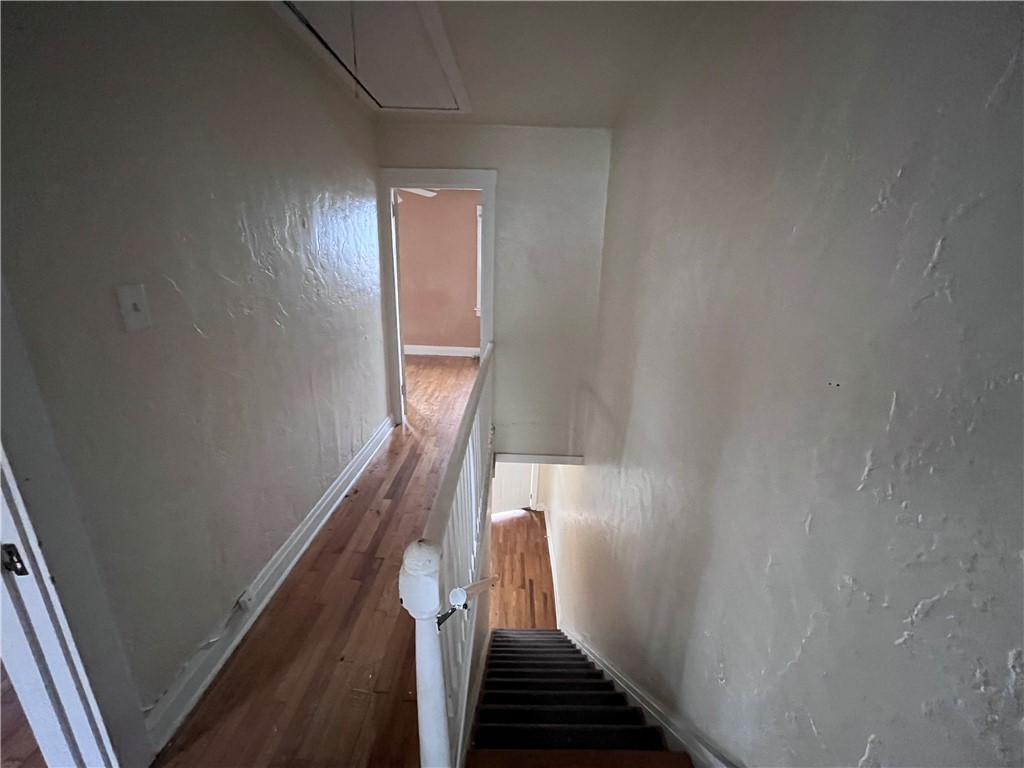 Squirrel Hill, Pennsylvania 15217, United States, 2 Bedrooms Bedrooms, ,1 BathroomBathrooms,Residential,Active,197305