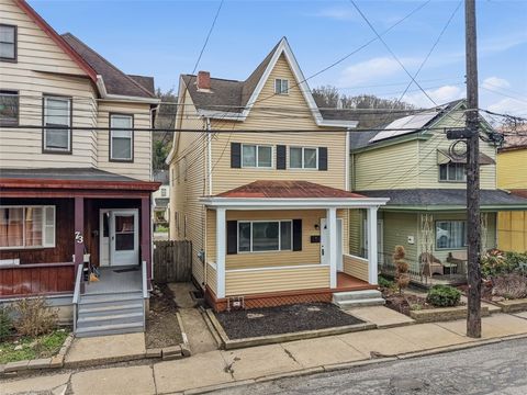 Photo of 75 Wilson St, Pittsburgh, PA 15223 (MLS # 1747376)