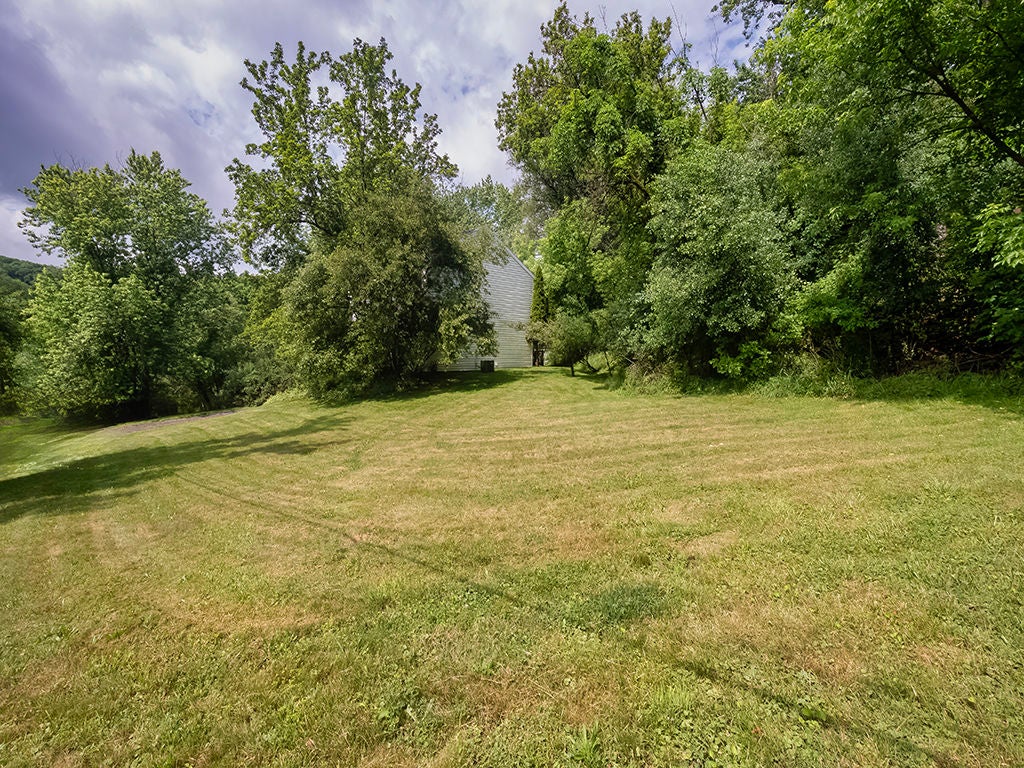 2551 Cole Road