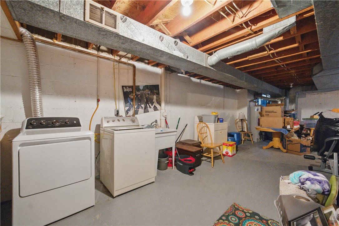 Moon/Crescent Twp, Pennsylvania 15108, United States, 2 Bedrooms Bedrooms, ,2 BathroomsBathrooms,Residential,Contingent,136075