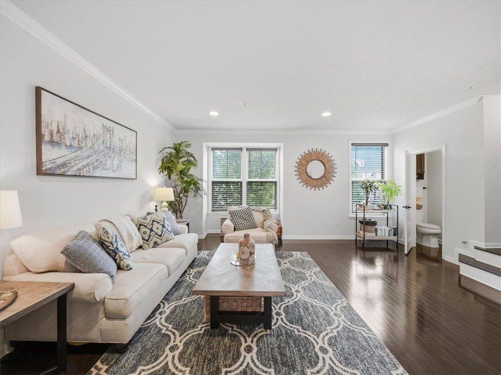 432 Fairmont Dr