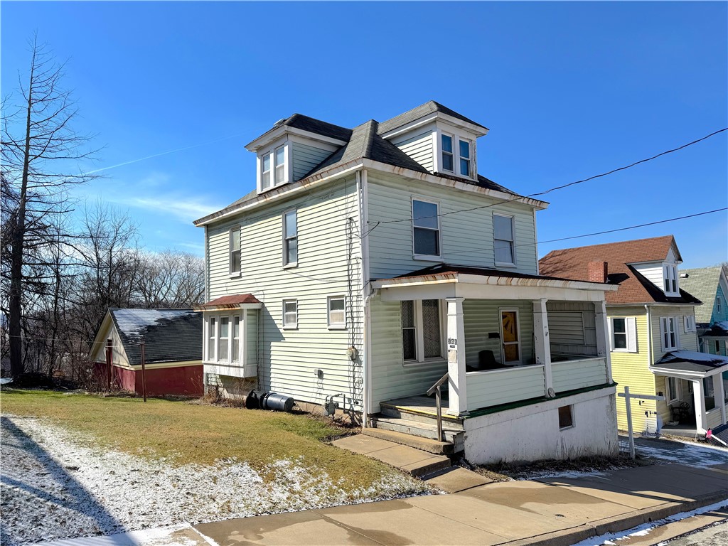 348 Frothingham Ave Ave, Jeannette, Pennsylvania image 2