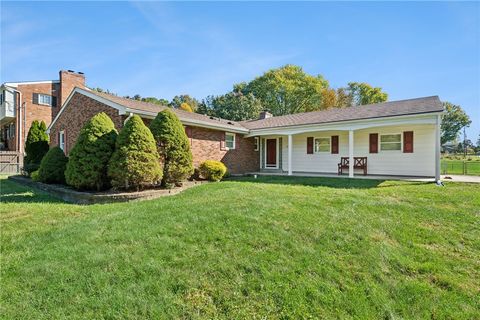 Photo of 5800 Torrance Dr, Export, PA 15632 (MLS # 1726205)