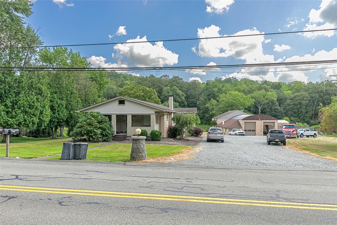 Murrysville, Pennsylvania 15632, United States, 3 Bedrooms Bedrooms, ,2 BathroomsBathrooms,Residential,Active,191421 Murrysville, Pennsylvania 15632, United States, 3 Bedrooms Bedrooms, ,2 BathroomsBathrooms,Residential,Active,191421