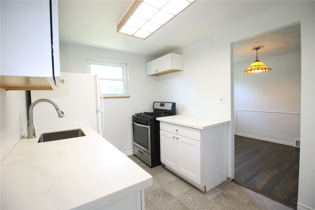 406 Eden Dr