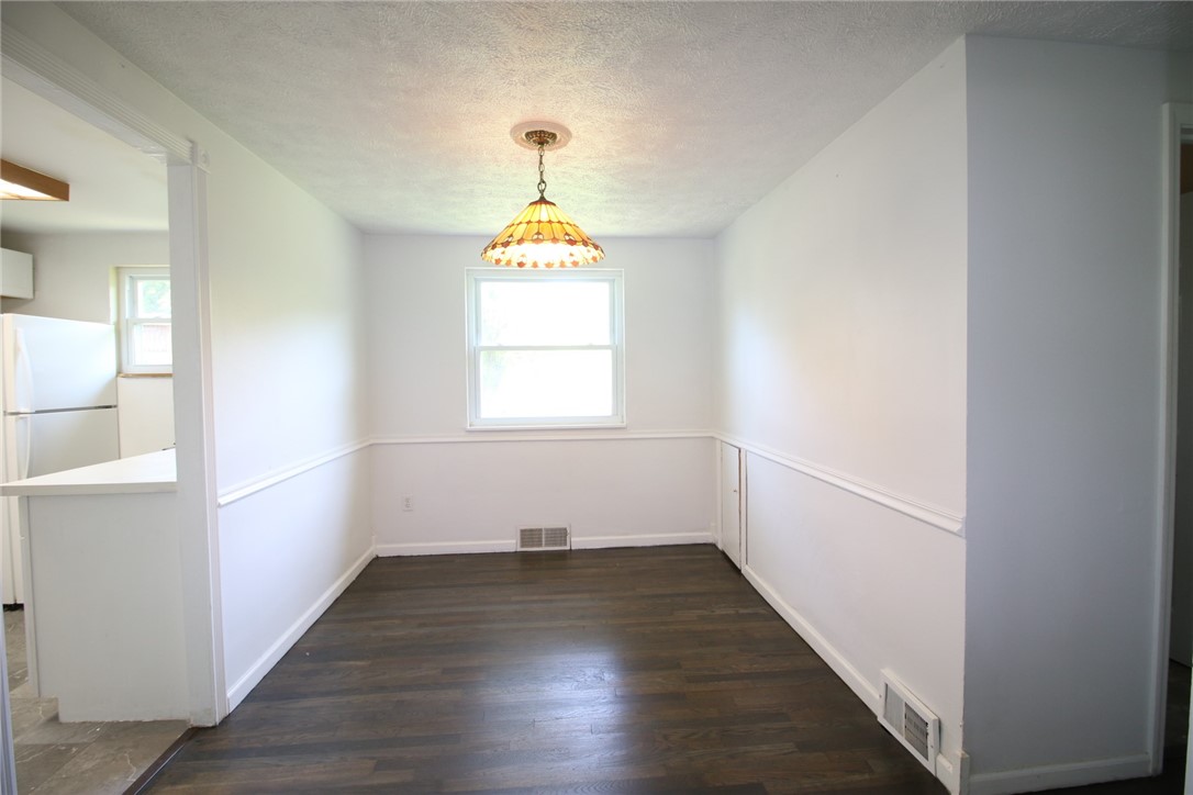 406 Eden Dr