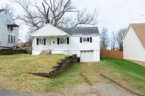 922 8th Verona PA 15147