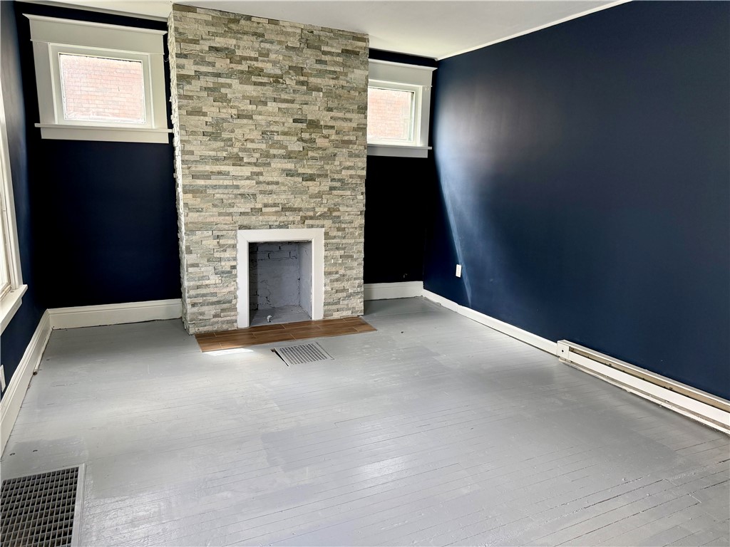 688 S Oakland Ave, Sharon, Pennsylvania image 3