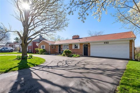 Photo of 490 Old Clairton Rd, Pittsburgh, PA 15236 (MLS # 1745568)