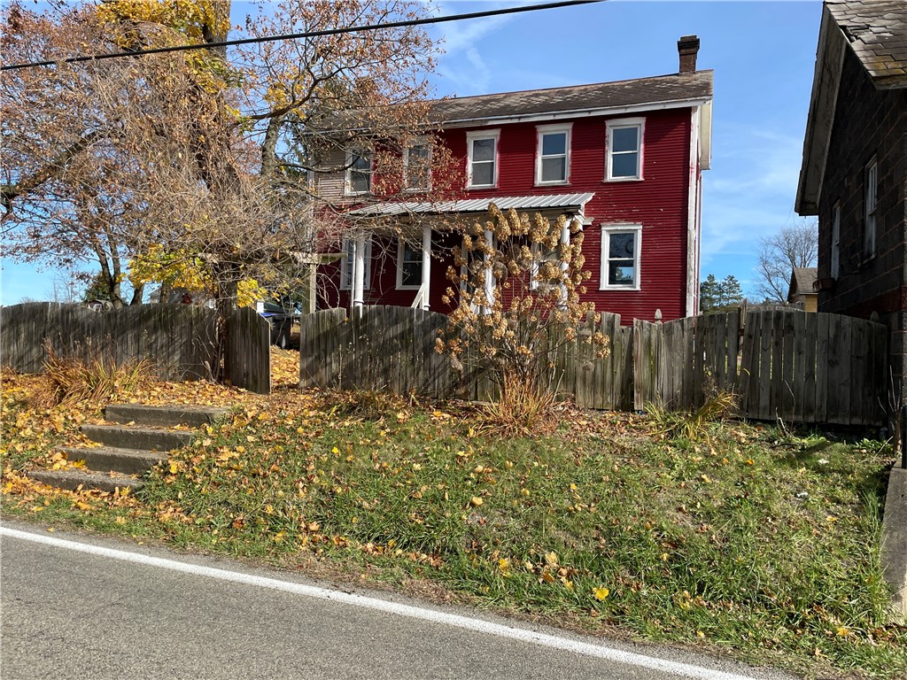 Jefferson Twp - But, Pennsylvania 16056, United States, 4 Bedrooms Bedrooms, ,2 BathroomsBathrooms,Residential,Contingent,32830