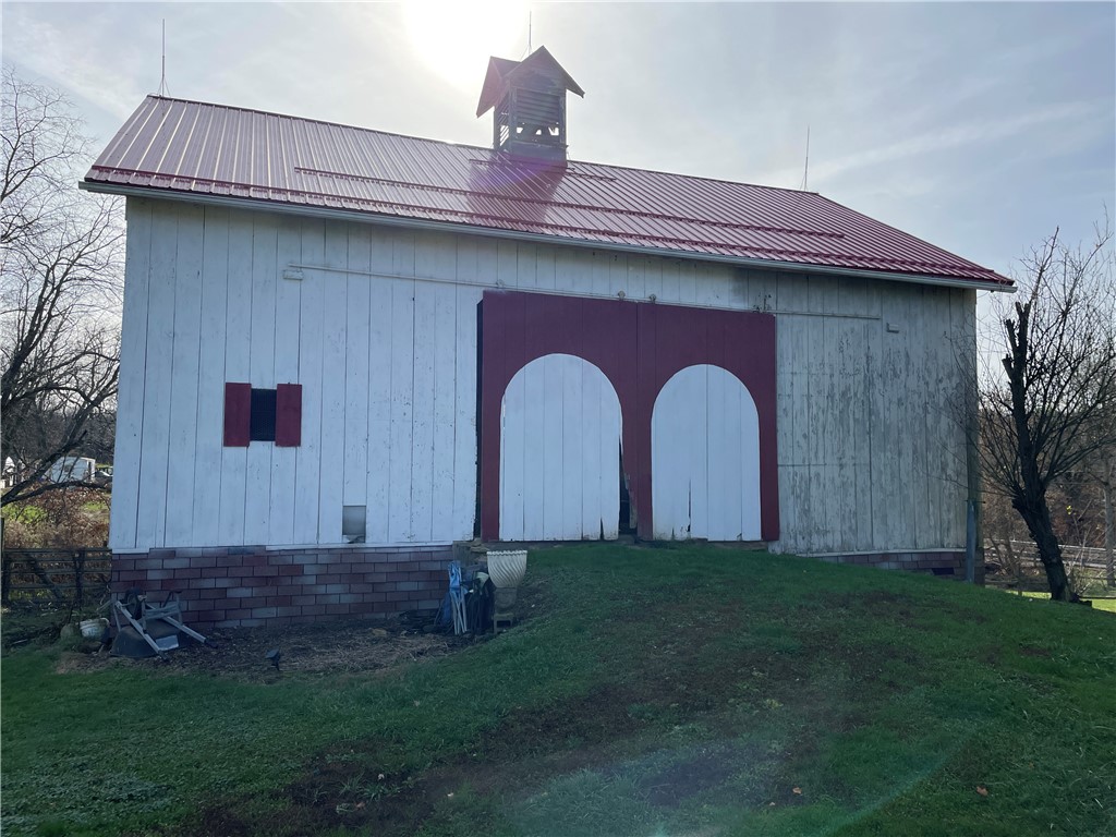 Jefferson Twp - But, Pennsylvania 16056, United States, 4 Bedrooms Bedrooms, ,2 BathroomsBathrooms,Residential,Contingent,32830