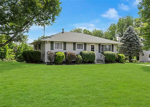Photo for 323 Highview Cir