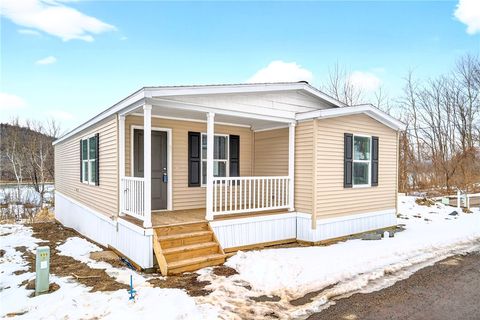 Photo of 16 Surf Dr, Bunola, PA 15020 (MLS # 1739958)
