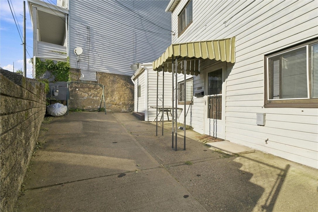 134 - 136 Amanda Ave