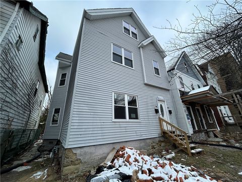 Photo of 849 Rebecca Ave, Pittsburgh, PA 15221 (MLS # 1735207)