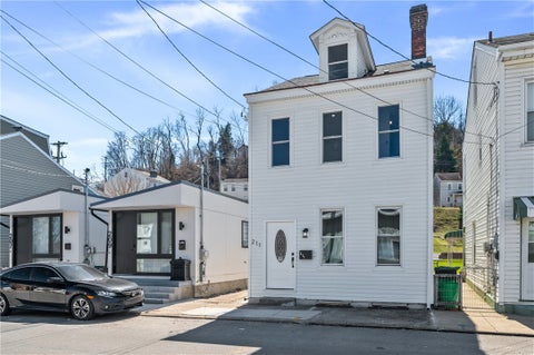 Photo for 211 Stanton Ave
