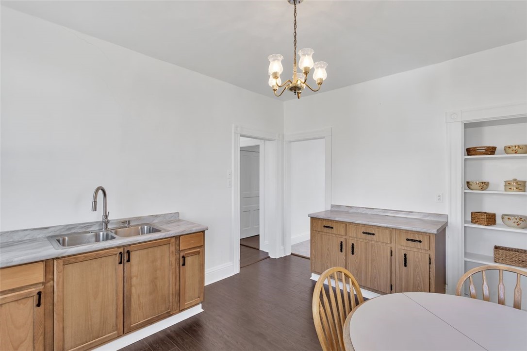 209 S Allen Ave Ave, Donora, Pennsylvania image 7