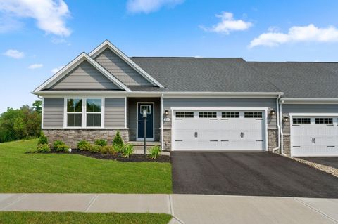 Photo of 200 Mary Ln, Coraopolis, PA 15108 (MLS # 1733232)