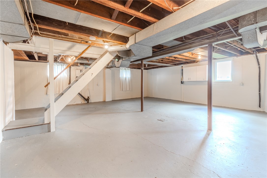 N Versailles, Pennsylvania 15137, United States, 3 Bedrooms Bedrooms, ,1 BathroomBathrooms,Residential,Contingent,59851