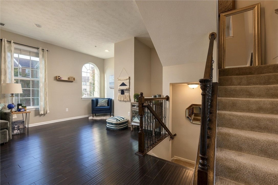 704 Broadmore Lane