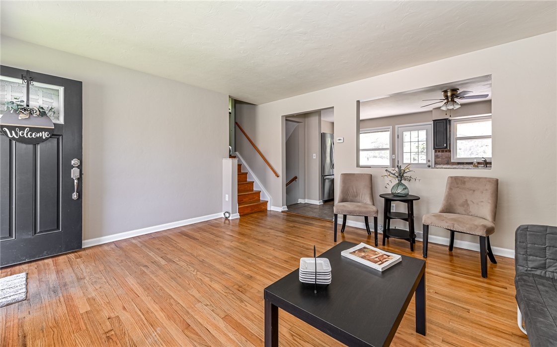 290 Wexford Bayne Rd