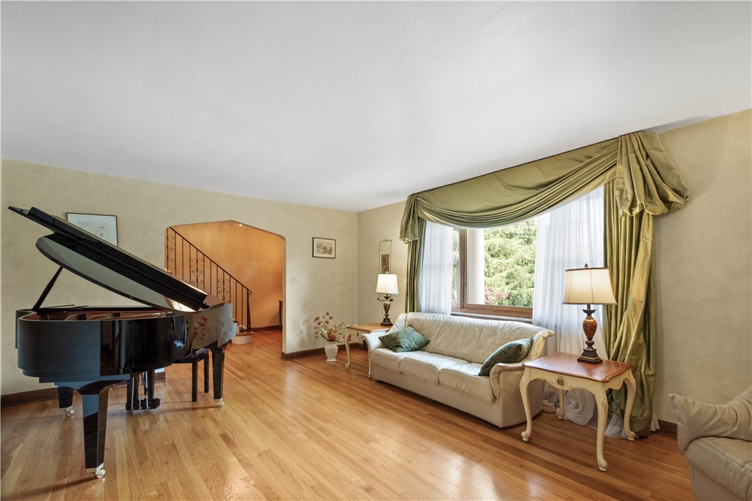 2590 Wildwood Rd.