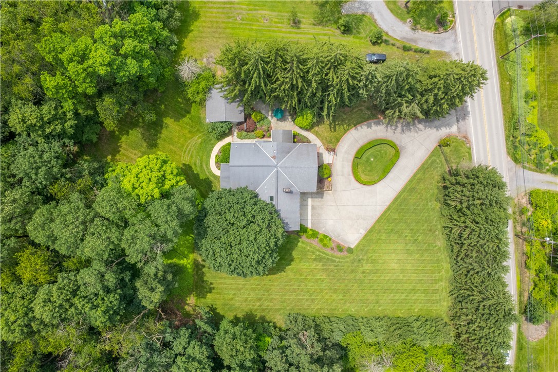 2590 Wildwood Rd.